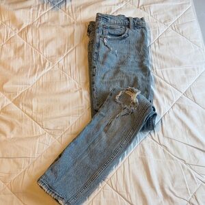 Abercrombie & Fitch - The Skinny High Rise Jean